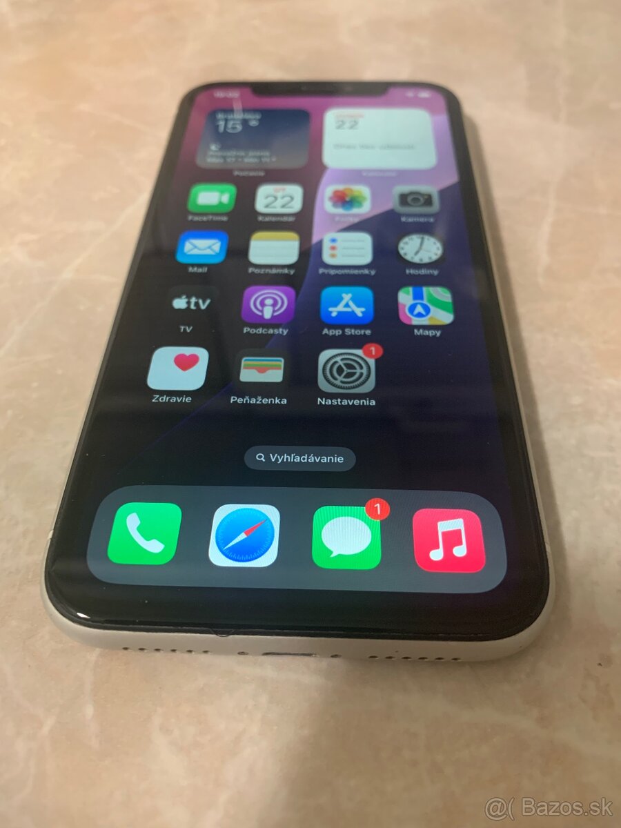 iPhone XR / White 64GB - TOP stav - 2