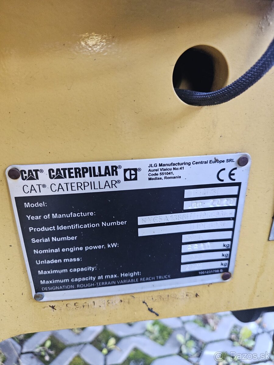 Predám teleskopický nakladač CAT TH 408D - 2
