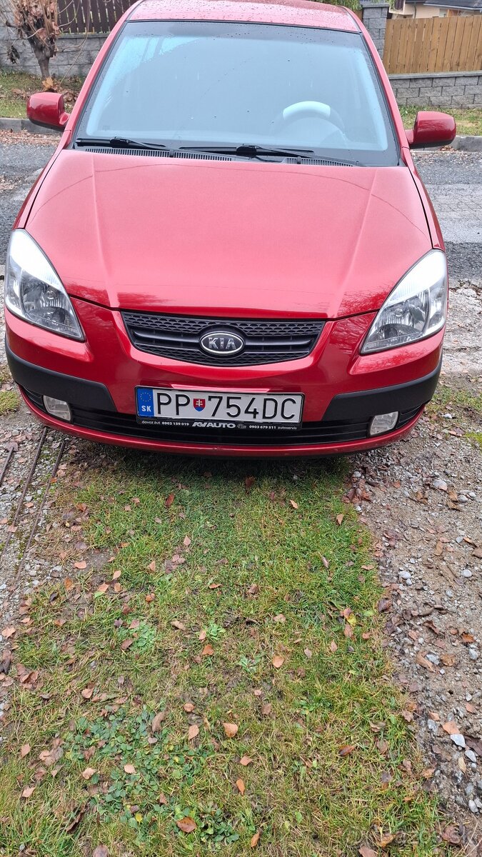 Kia Rio 1.4 71kw rv.2007 - 2
