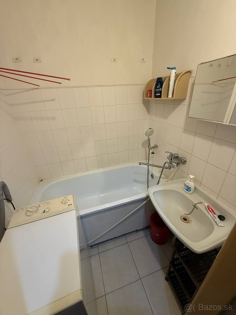 BYT 3IZBOVÝ PARTIZÁNSKE - 2