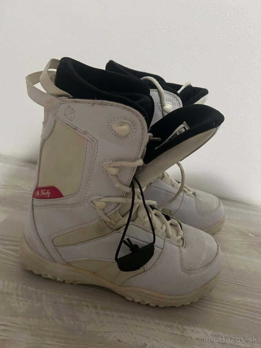 Snowboard topánky - 2