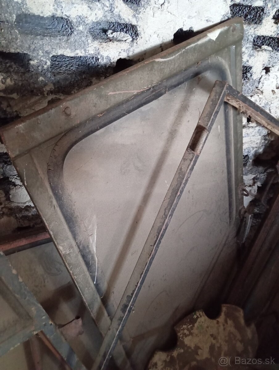 Predám náhradné diely kombajn e-512-514 - 2