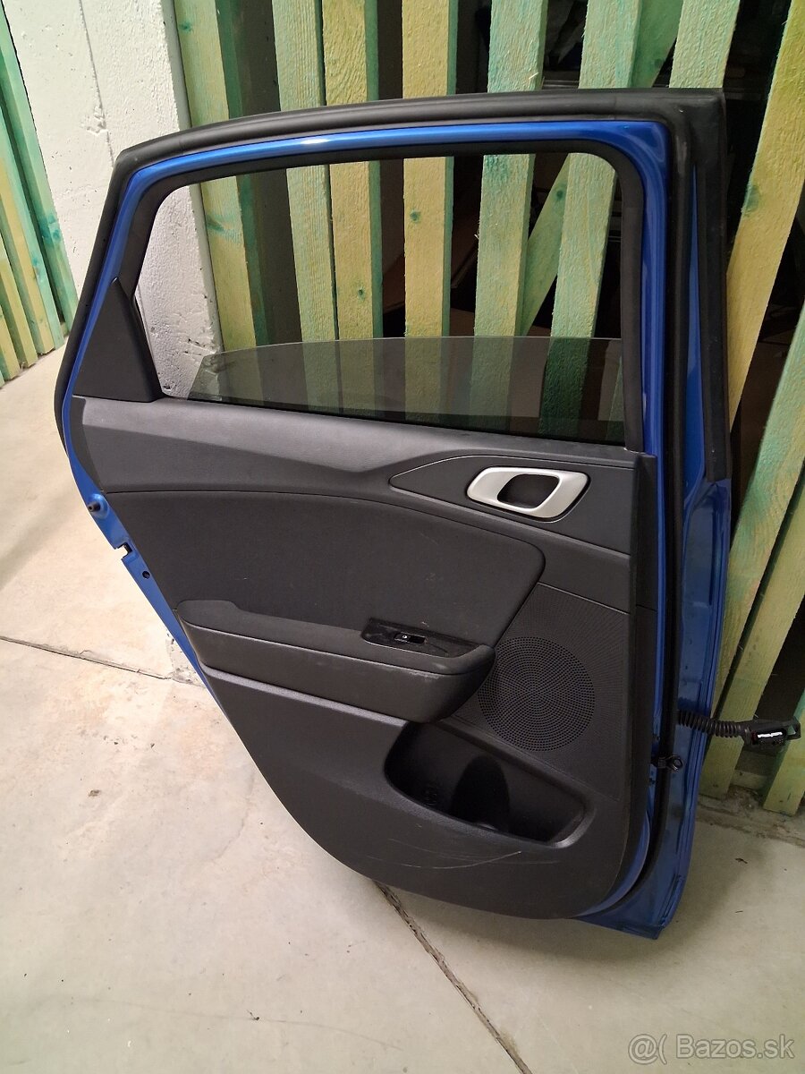 Predam dvere kia ceed - 2