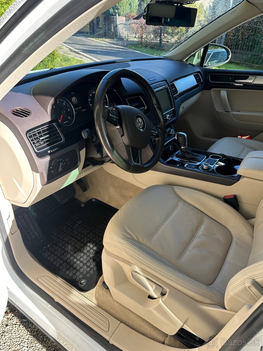 VW Touareg 2015 3.0tdi - 2