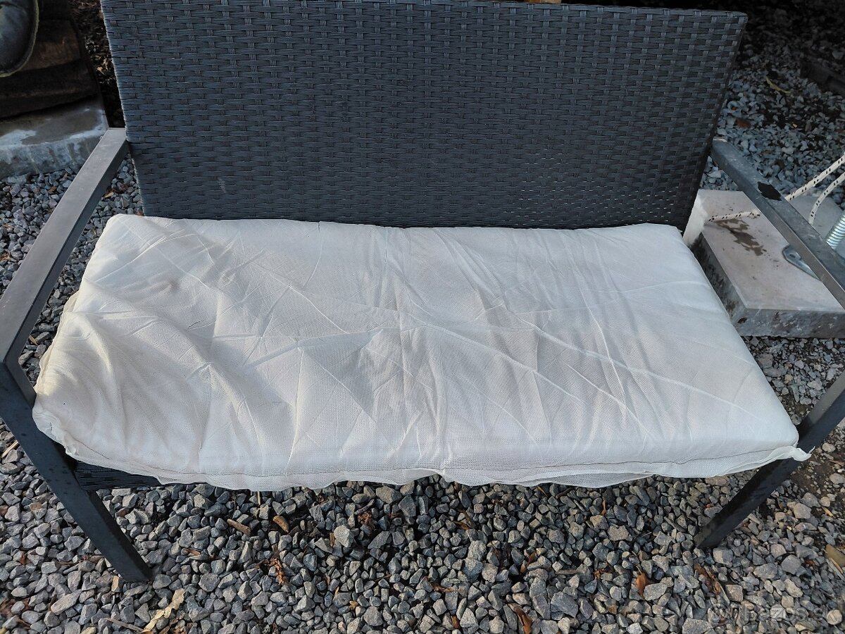 Záhradné sedenie - 2