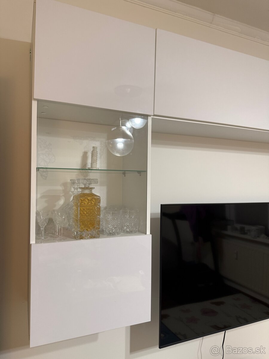 Komoda - obyvacia stena - 2