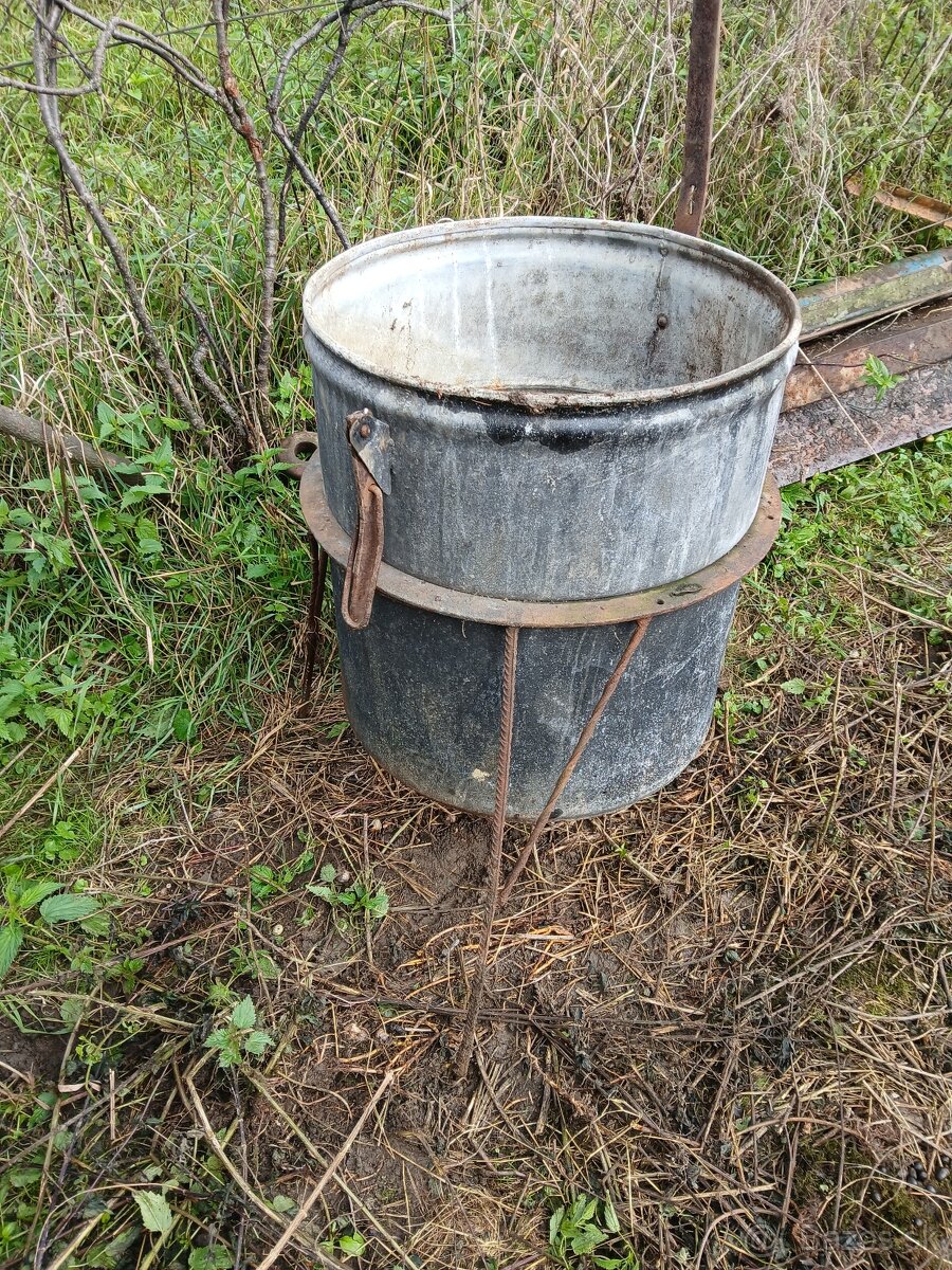 Predám vrchný diel na parak na trojnožke. - 2