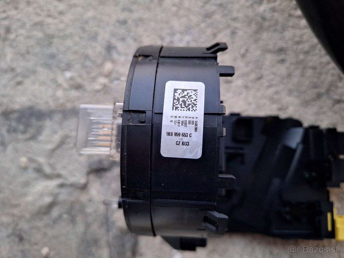 Predám multifunkčný volant z VW Touran. - 2