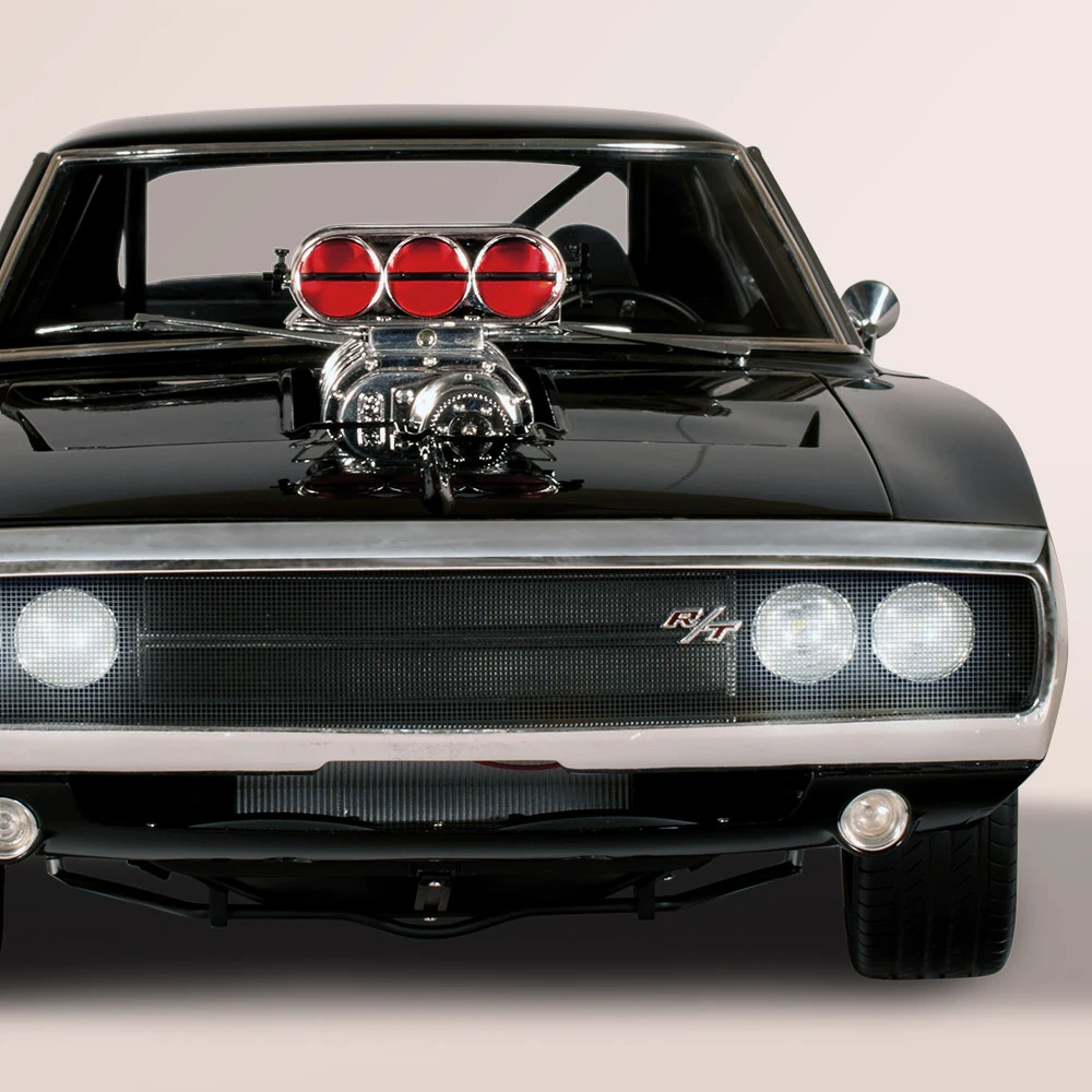 Dodge Charger R/T 1:8 - 2
