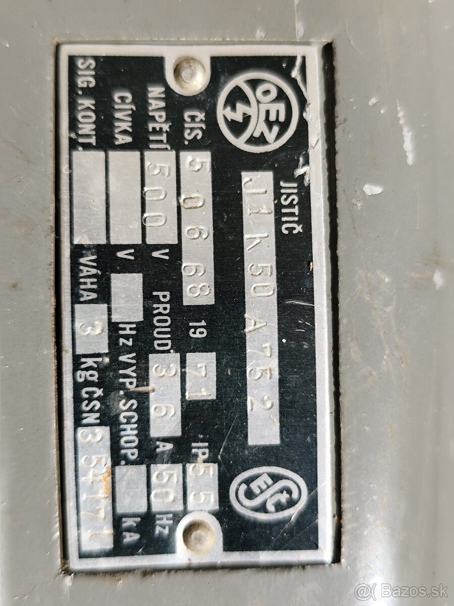 Predám istič 3,6A 500V - 2
