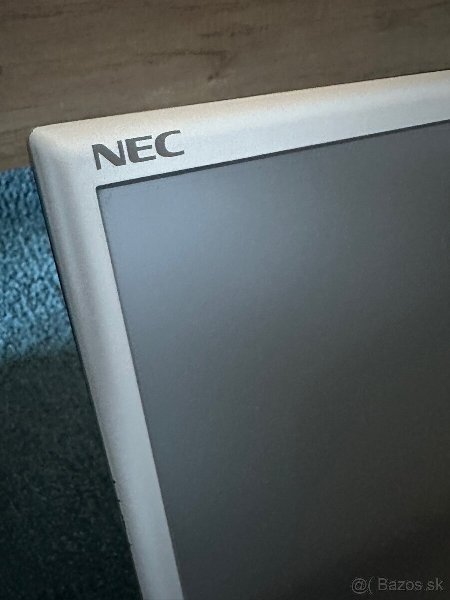 Dotykový monitor NEC MultiSync E171M Touchscreen - 2