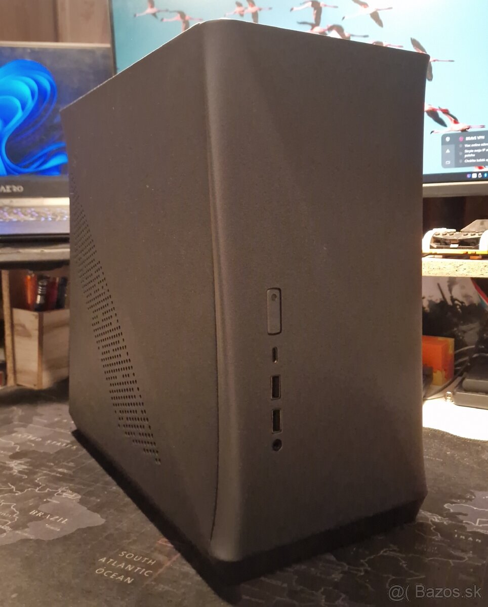 Mini itx PC RTX 5070 R5 5500X3D 32 GB RAM 2TB SSD - 2
