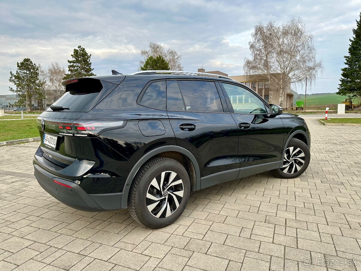 VW Tiguan Life 2.0 TDI DSG - 2