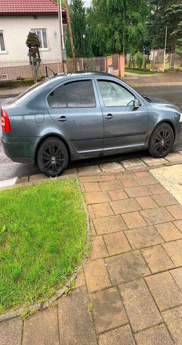 Skoda Octavia - 2