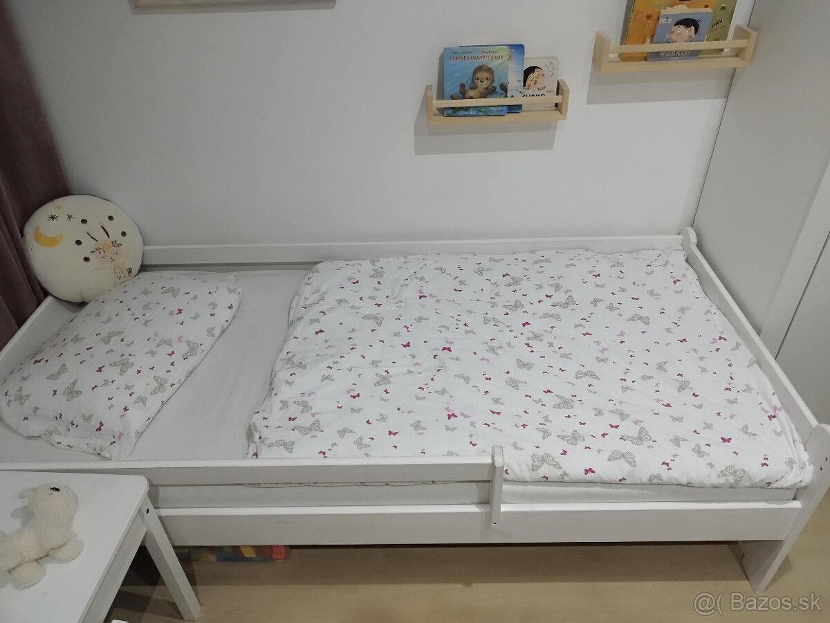 Detská posteľ . - 2