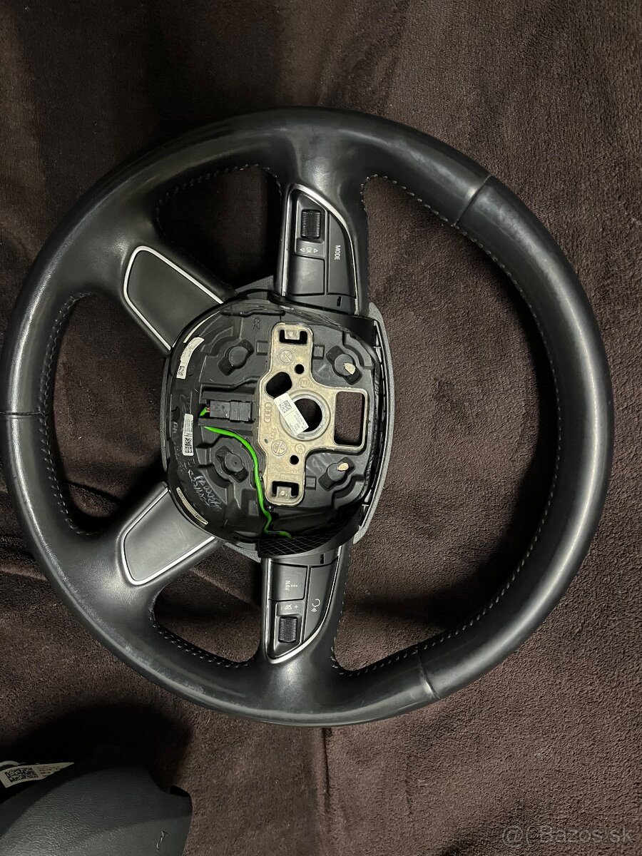 Volant Audi a4 b8 - 2