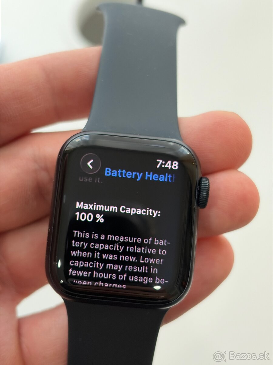  Apple Watch SE 3 40mm - 2
