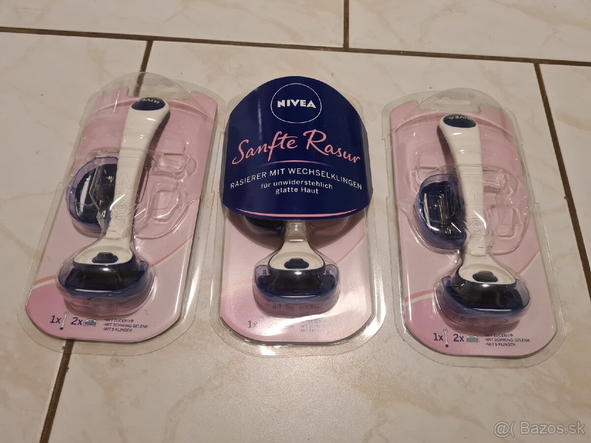 Damsky holiaci strojček - 2