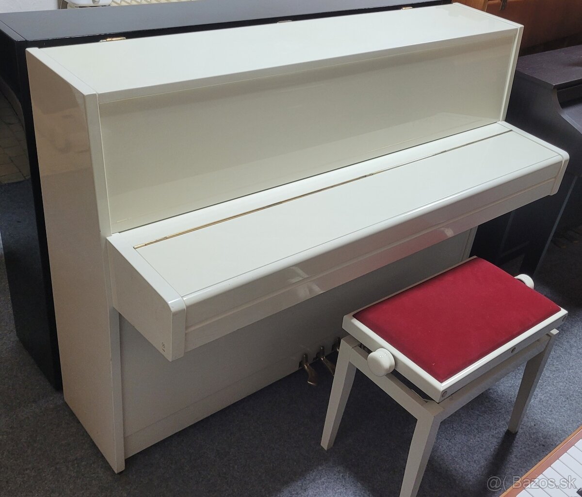 Klavír/pianino zn.YAMAHA - 2