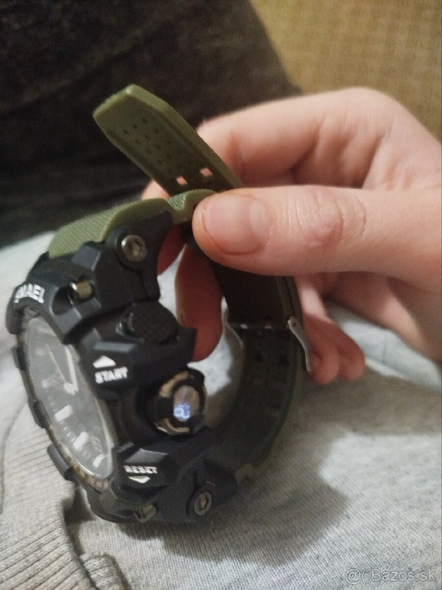 Predám hodinky SMAEL - 2