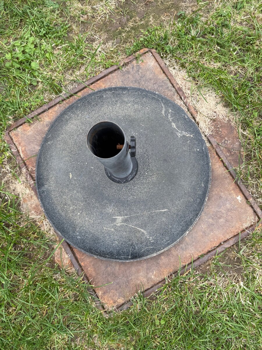 Predam stojan na velky zahradny slnečnik - 2