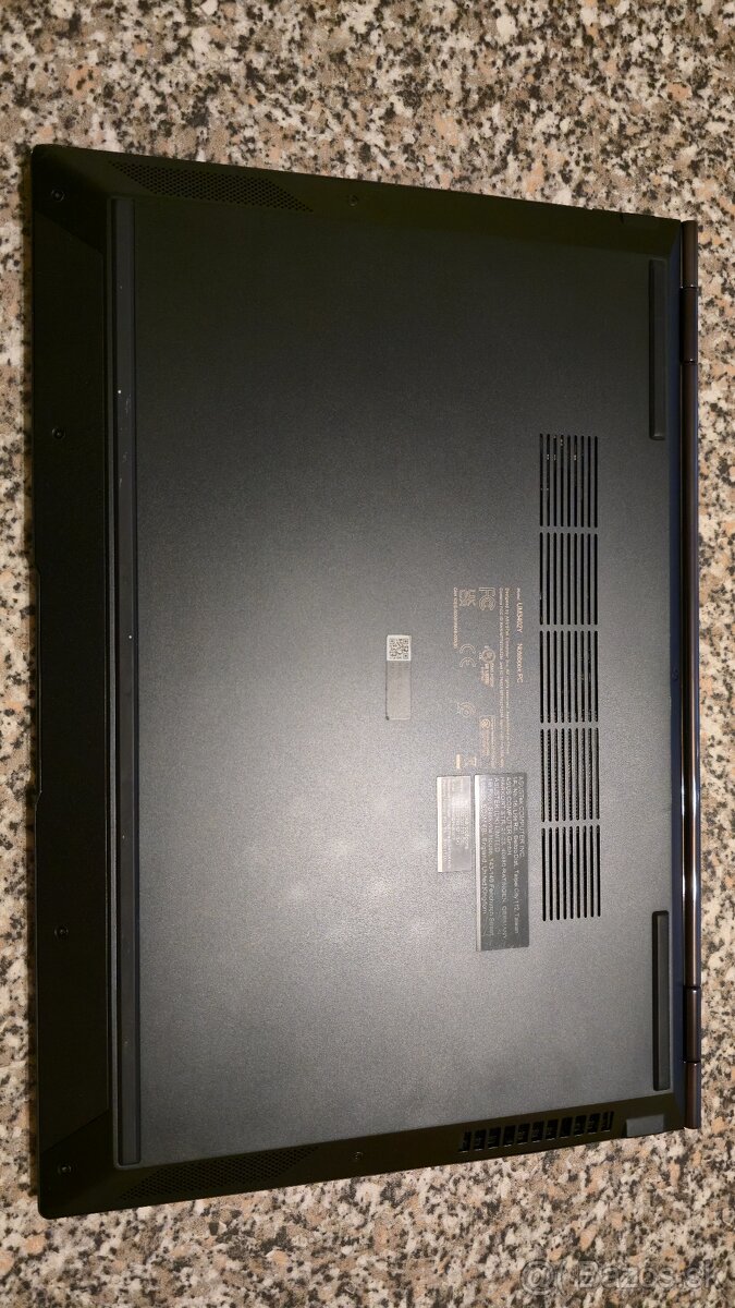 Asus Zenbook 14 OLED (16GB RAM, 1TB SSD) – Špičkový displej - 2