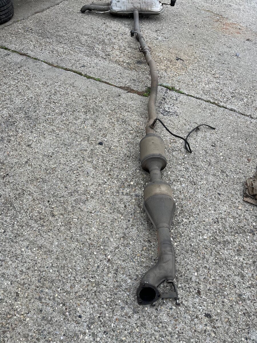 Sharan alhambra vyfuk katalyzator dobry - 2