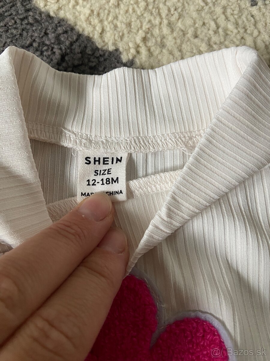 Balík oblečenia - 2