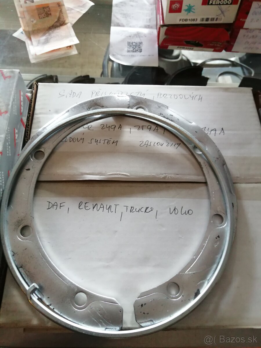 DAF, RENAULT TRUCKS, VOLVO SADA PŘÍSLUŠENSTVÍ BRZDOVÝCH DESE - 2