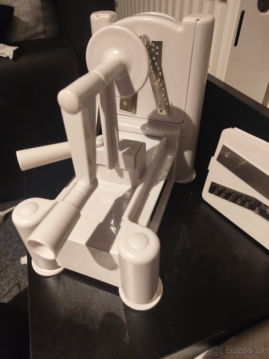 krájač na zeleninu / ovocie - 2