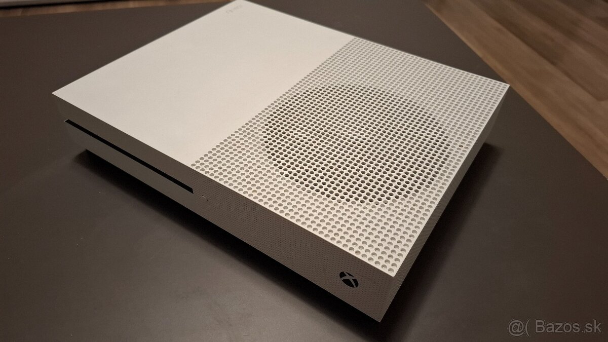 Predám xbox one s - 2