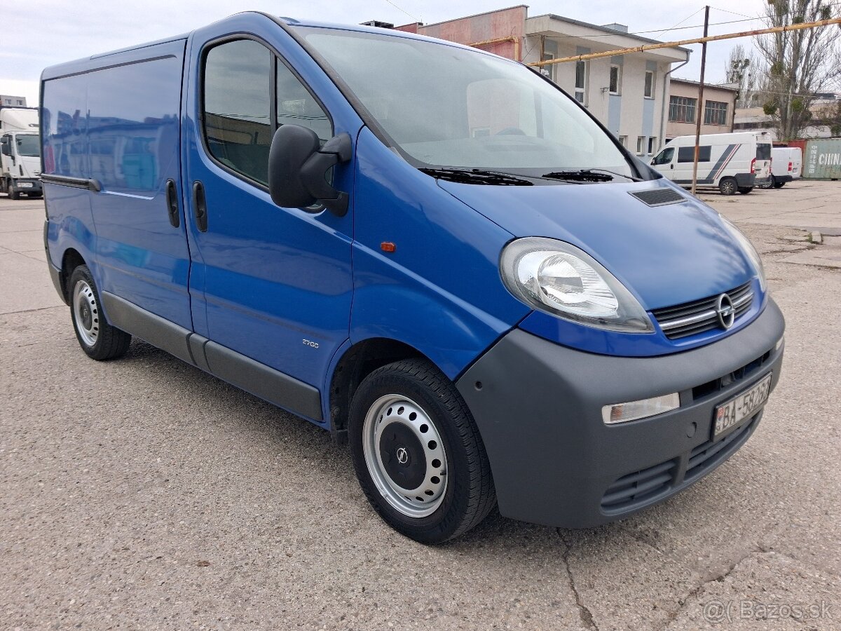 Predam opel Vivaro1.9 D - 2