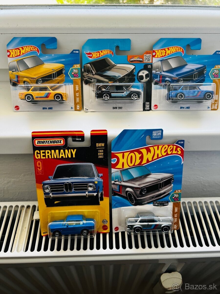 BMW 2002 hot wheels - 2