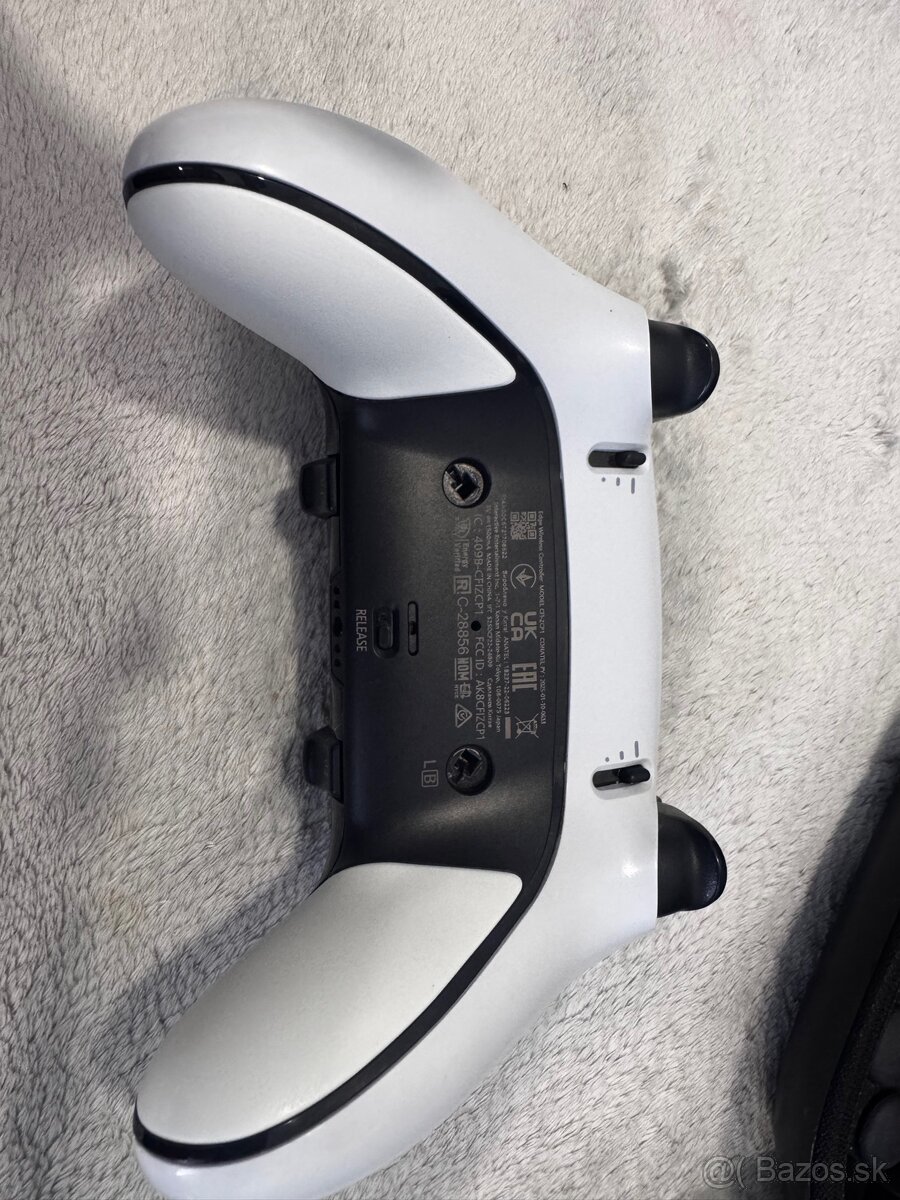 DualSense Edge pre PS5 - 2