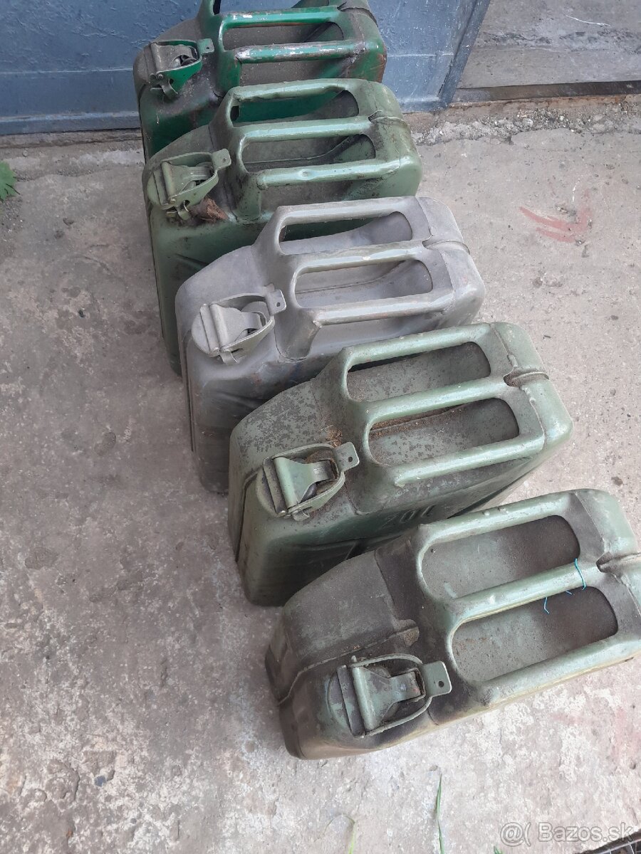 Plechové kanistre 20l - 2