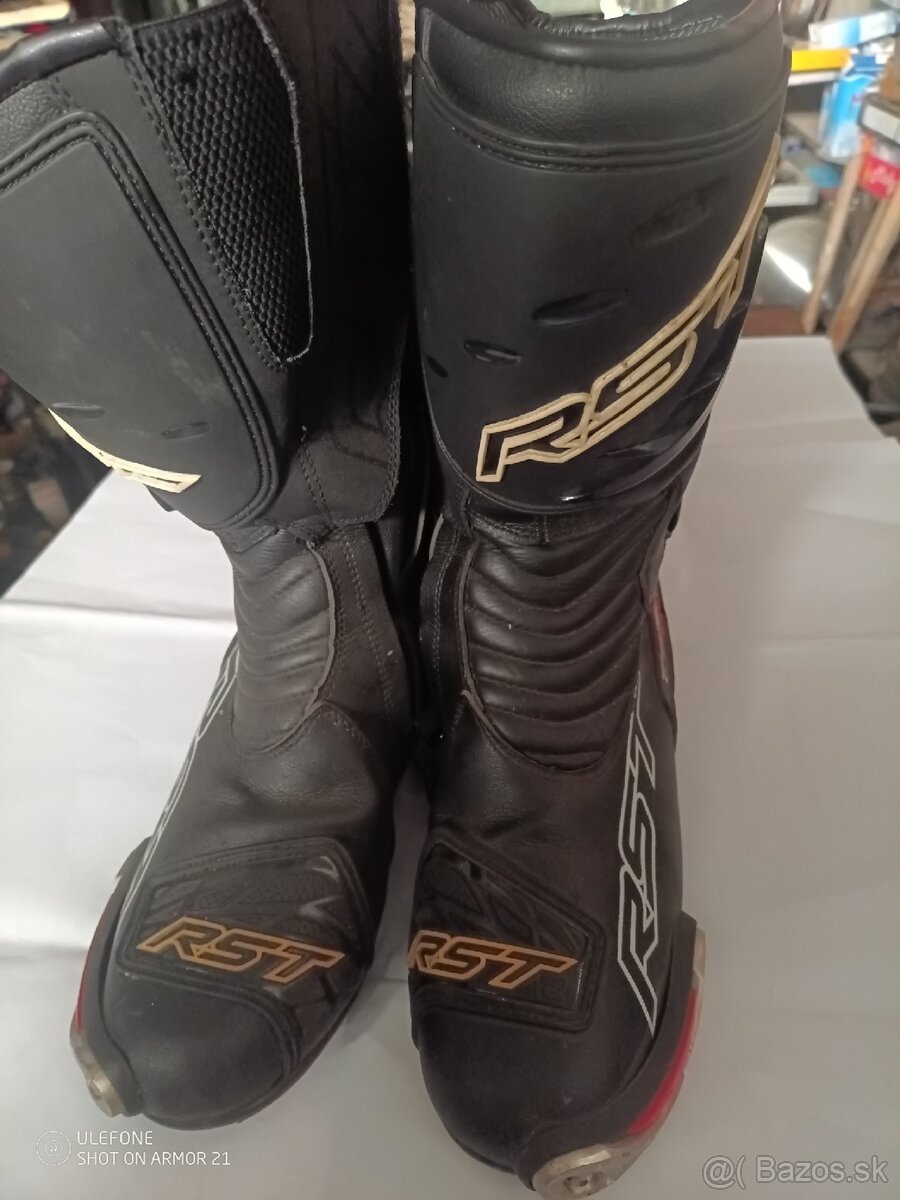 Výstroj na moto - 2