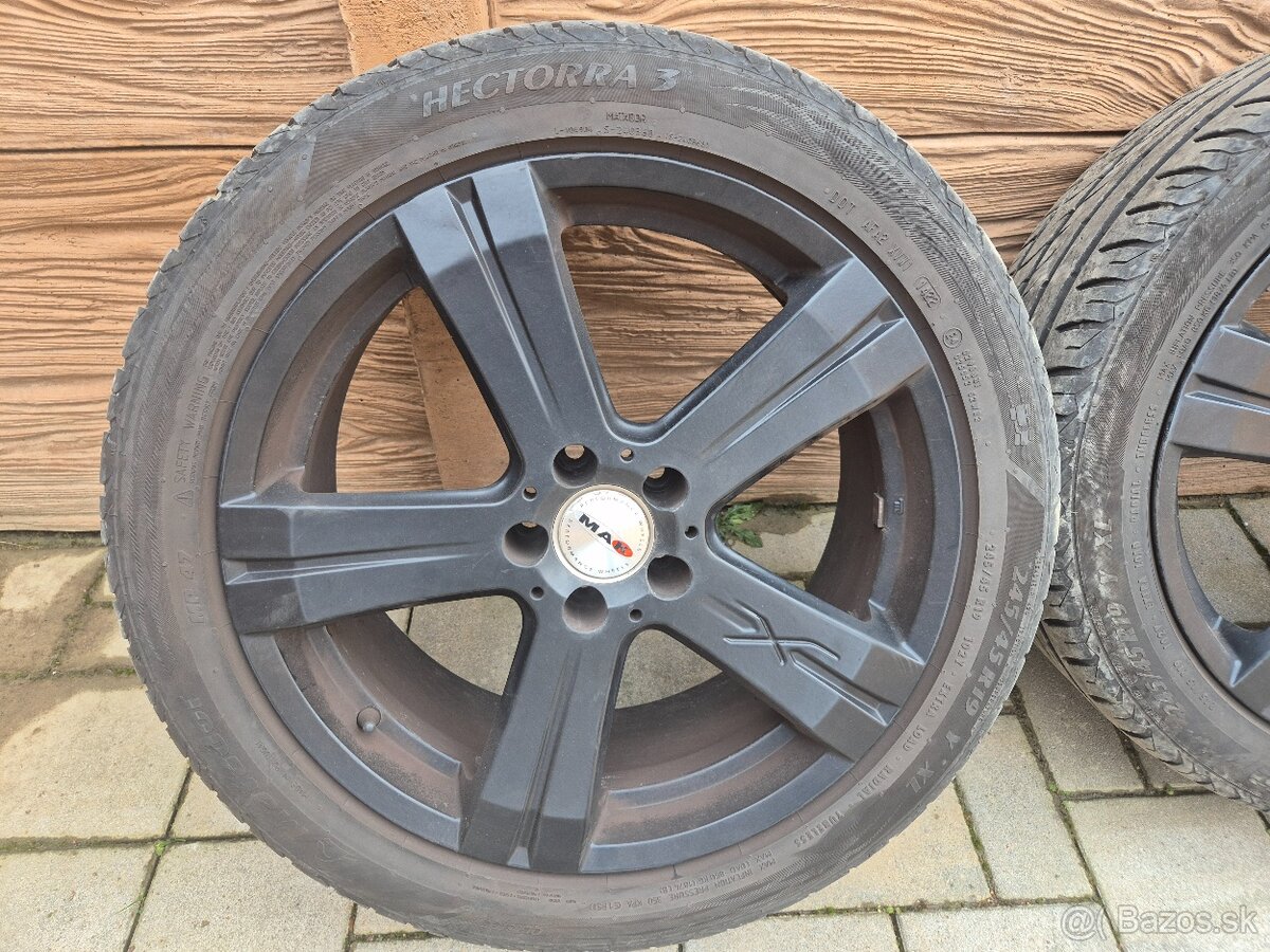 Kolesa 245/45 R19 - 2