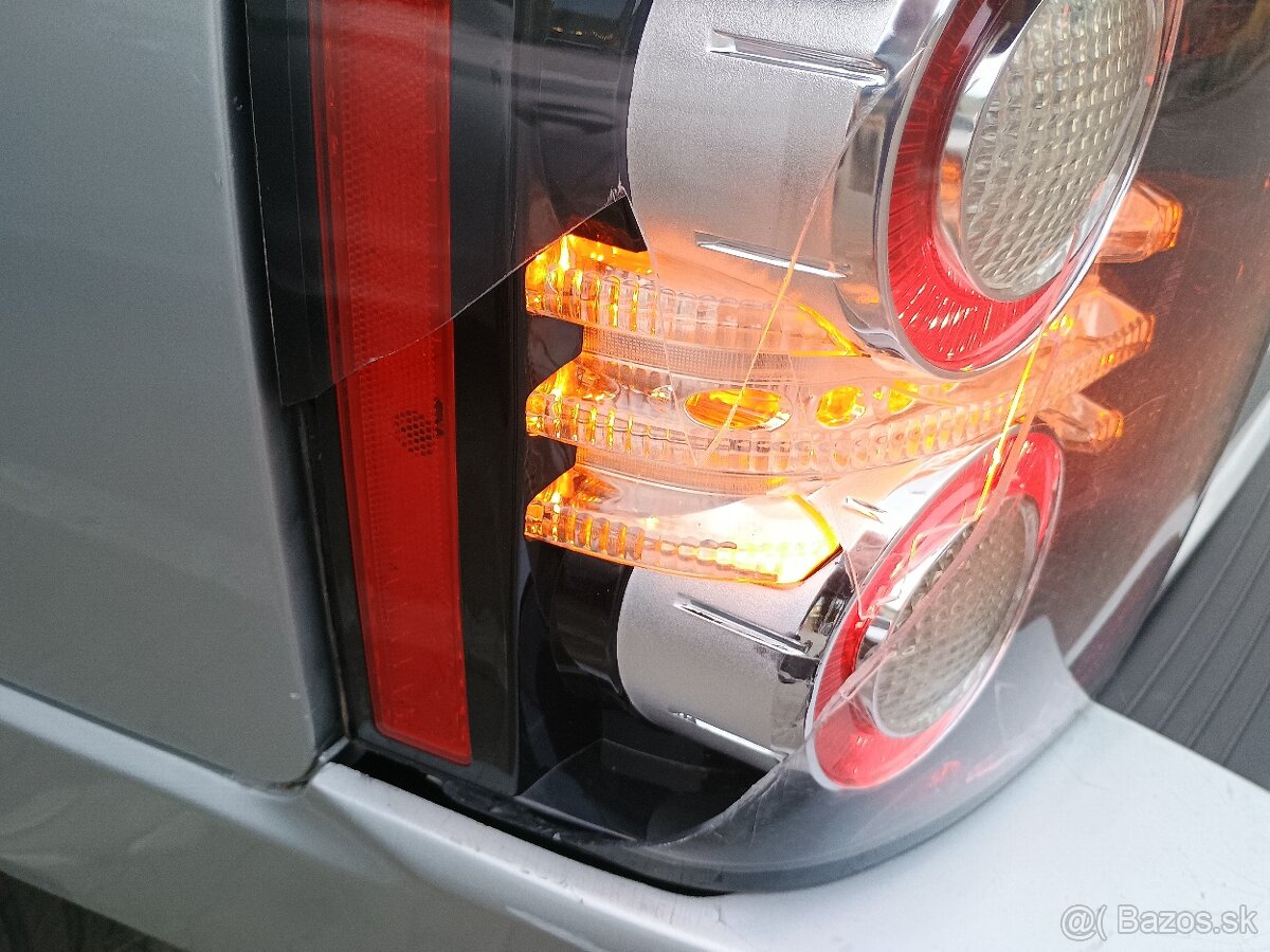 Kúpim zadné svetlo príp. svetlá na RANGE ROVER r. 2005 FL