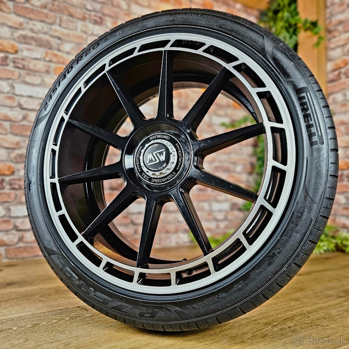 Alu R20 5x108 TEC GT8 Volvo, Peugeot 5008 + 245/40R20 - 2