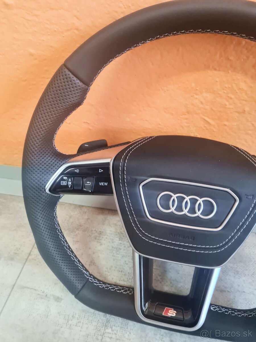 AUDI VOLANT - SPORTOVY S LOGOM S + AIRBAG + RS PADLA - 2