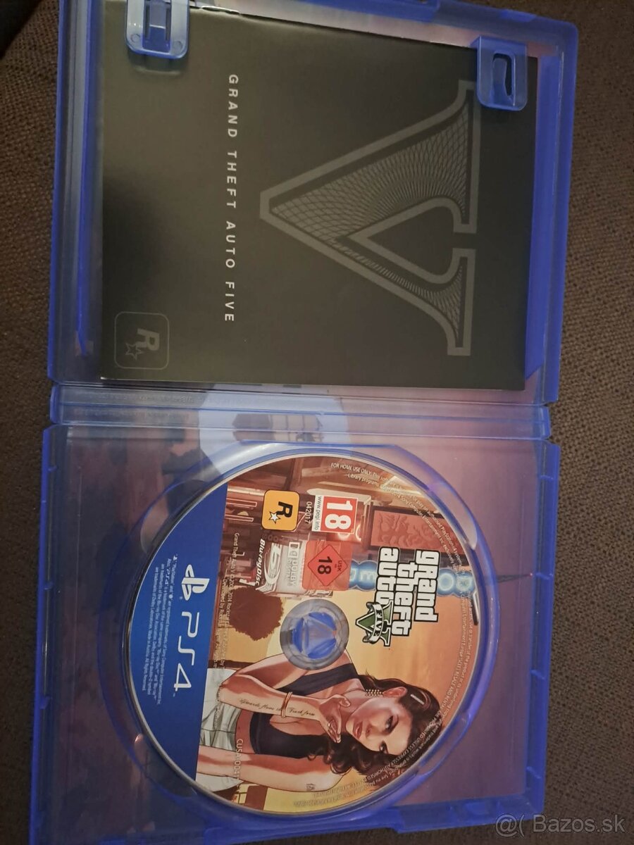 GTA 5 - PS4 - 2