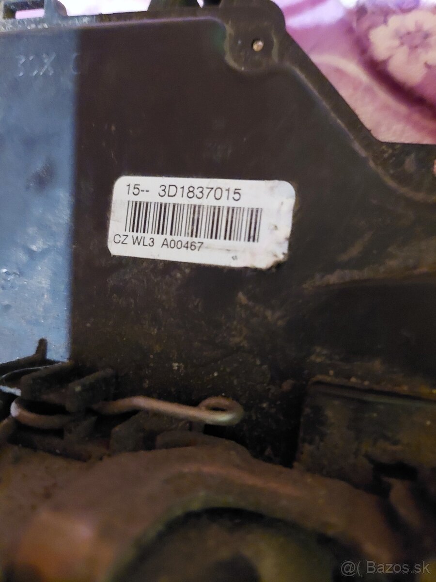 skoda octavia 2 zamok dveri - 2