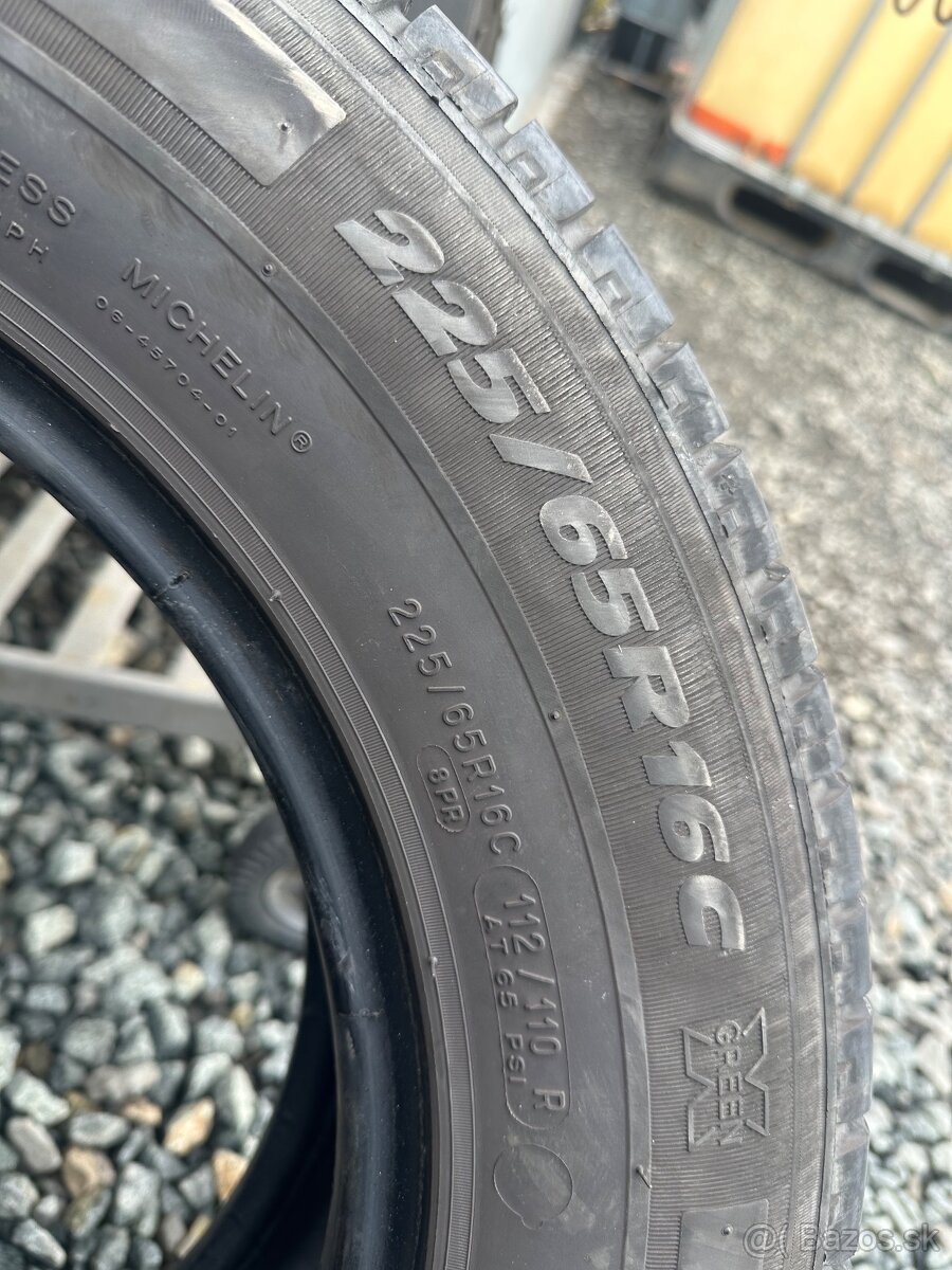 Michelin 225/65 R16C - 2