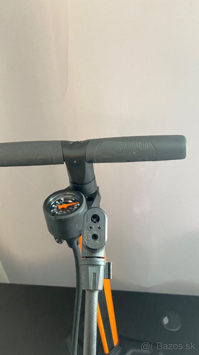 Pumpa na Bicykel Air-X-Press 8.0 - 2