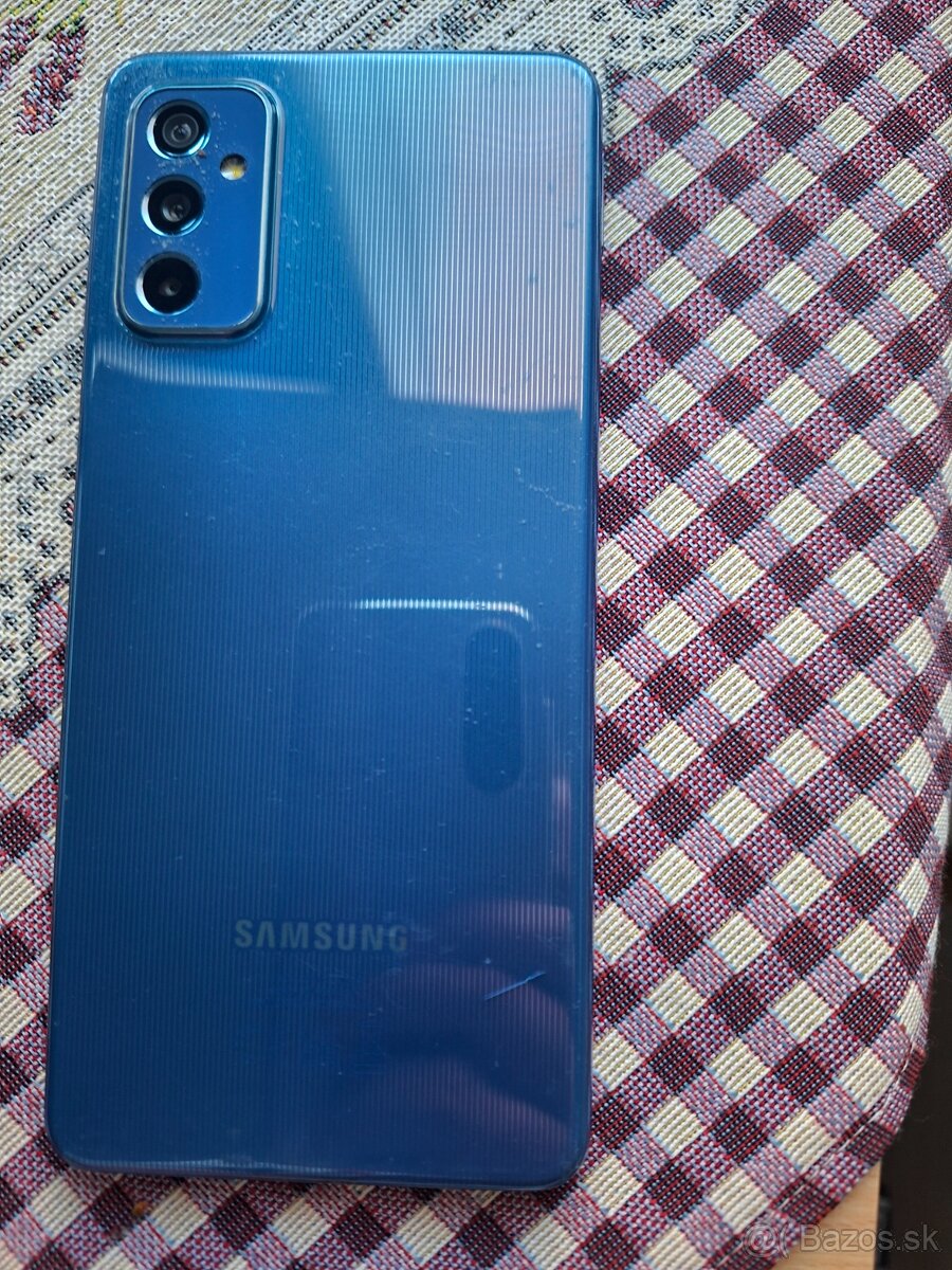 Predám Samsung M52 telefón - 2