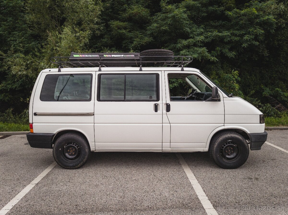 Predám VW Caravelle T4 2.4d syncro 57kw 4x4 - 2