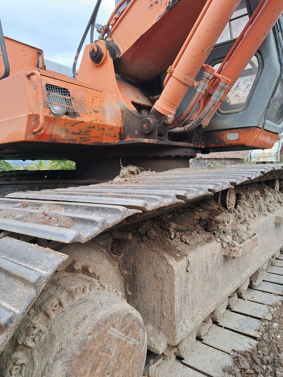 Predam bager HITACHI - 2