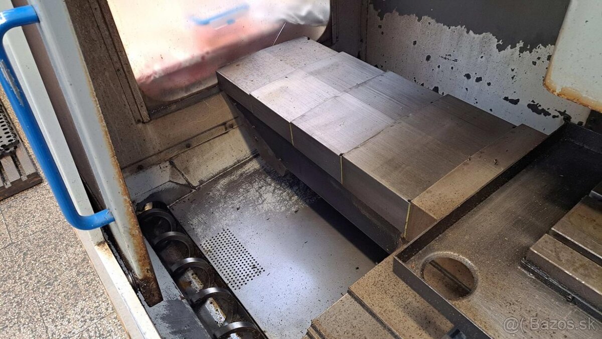 Obráběcí centrum (vertikální) HAAS Mikron VCE 750 (8792) - 2