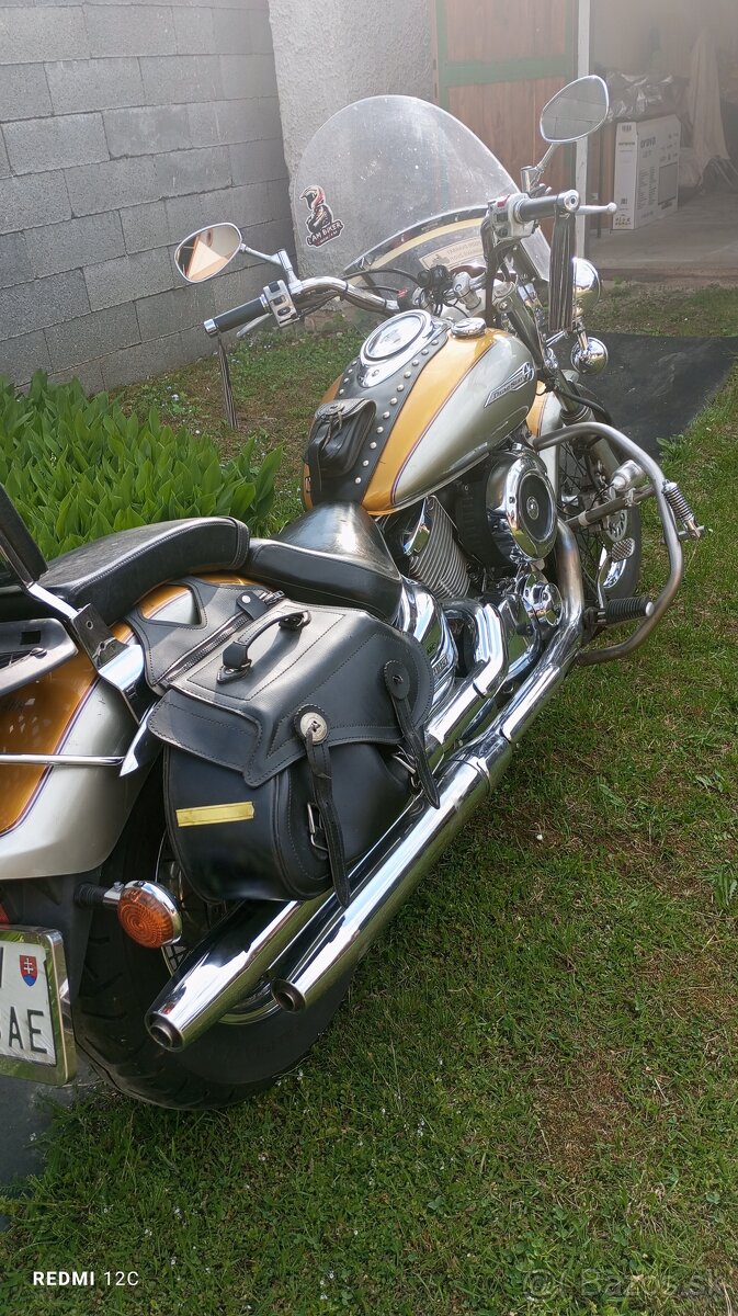 Yamaha 1100 Dragstar - 2