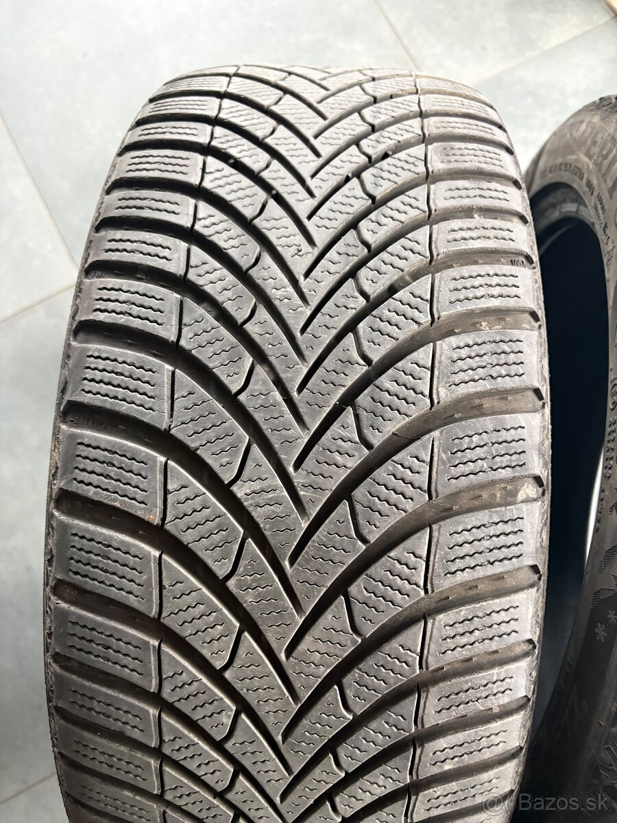 225/45r18 zimné pneu semperit dezén 6mm - 2